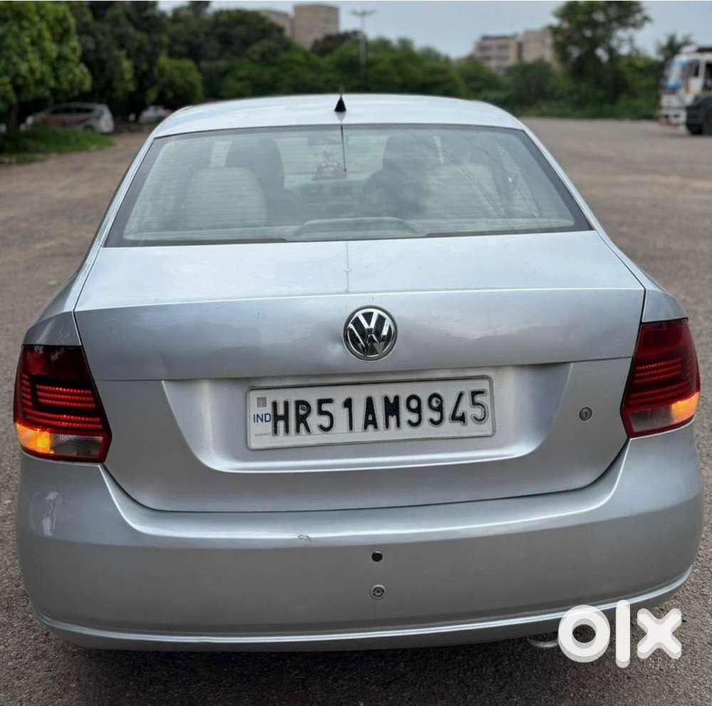Volkswagen Petrol Manual 2011