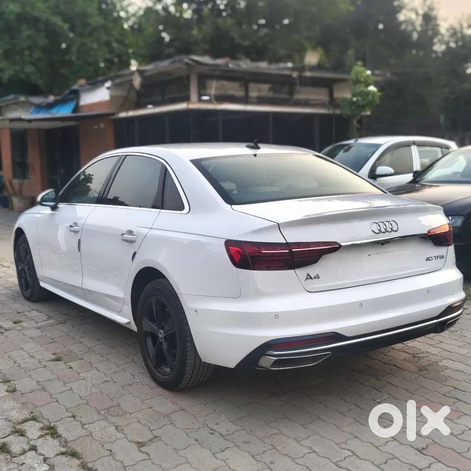 Audi A4 2.0 Technology 40 Tfsi, 2023, Petrol