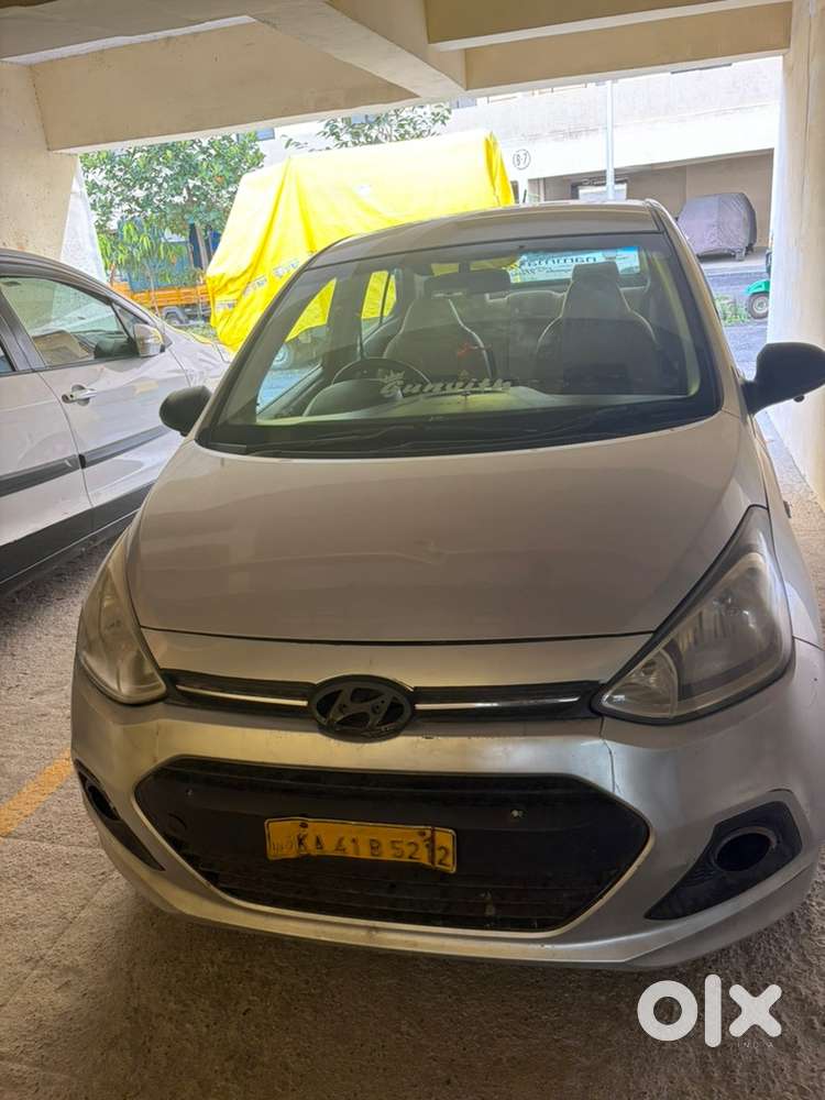 Hyundai Xcent Petrol 2016