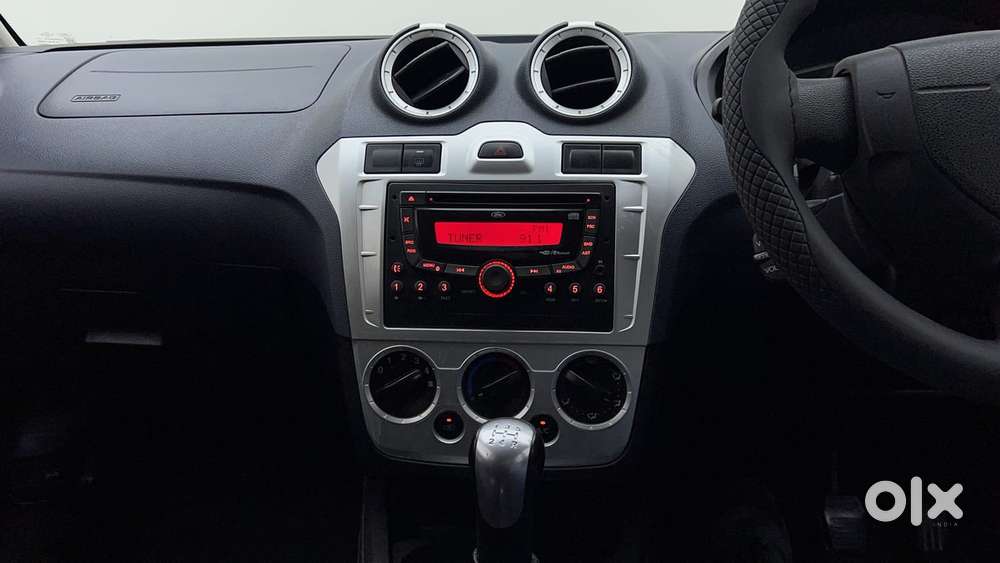 Ford Figo 1.2 Duratec Petrol Titanium, 2014, Petrol