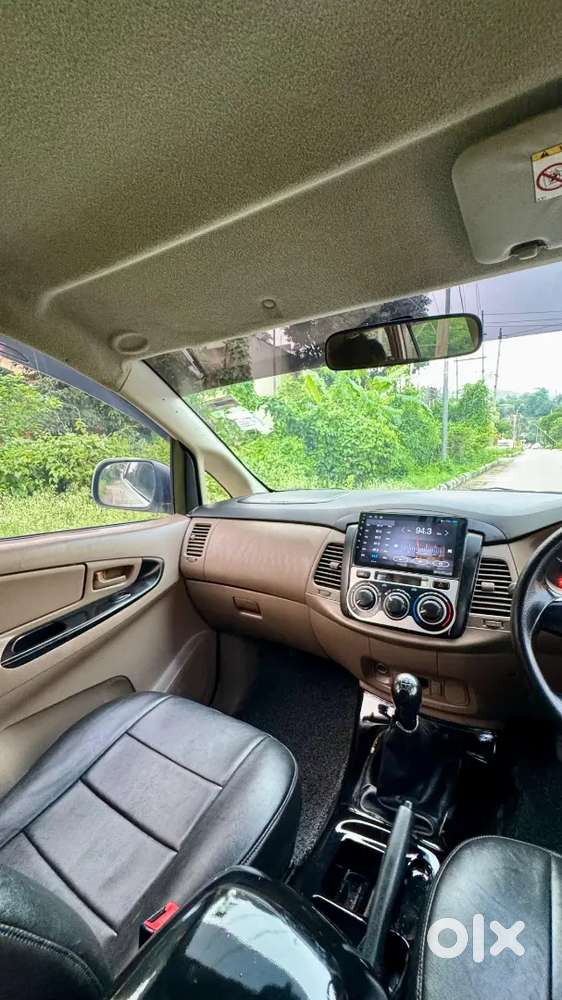 Toyota Innova 2016 Diesel 137000 Km Driven