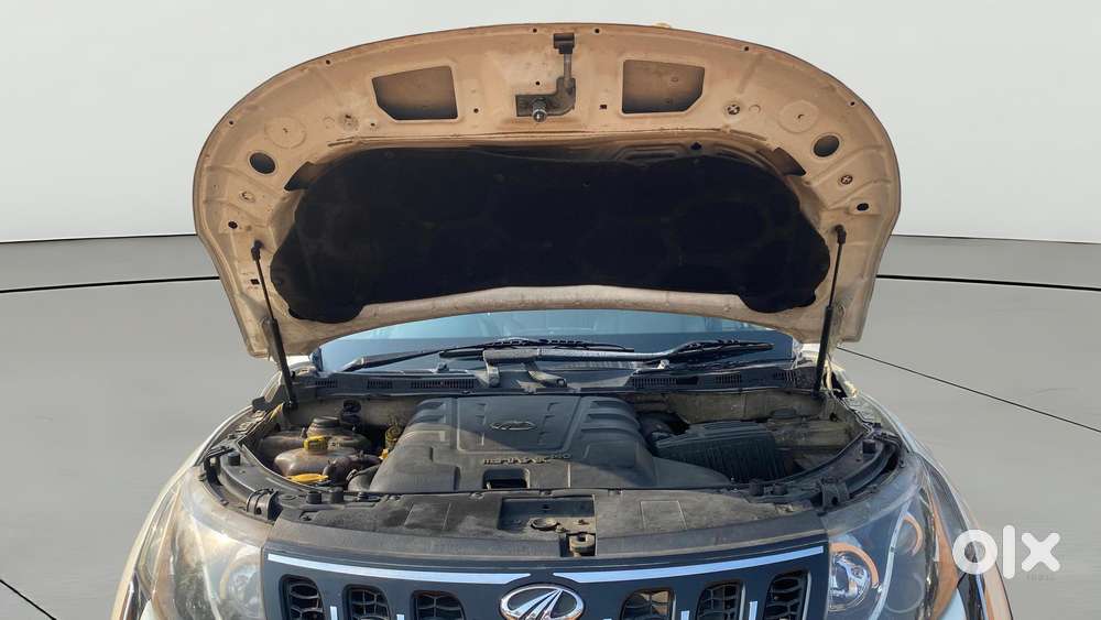 Mahindra Xuv500 At W10 Fwd, 2017, Diesel