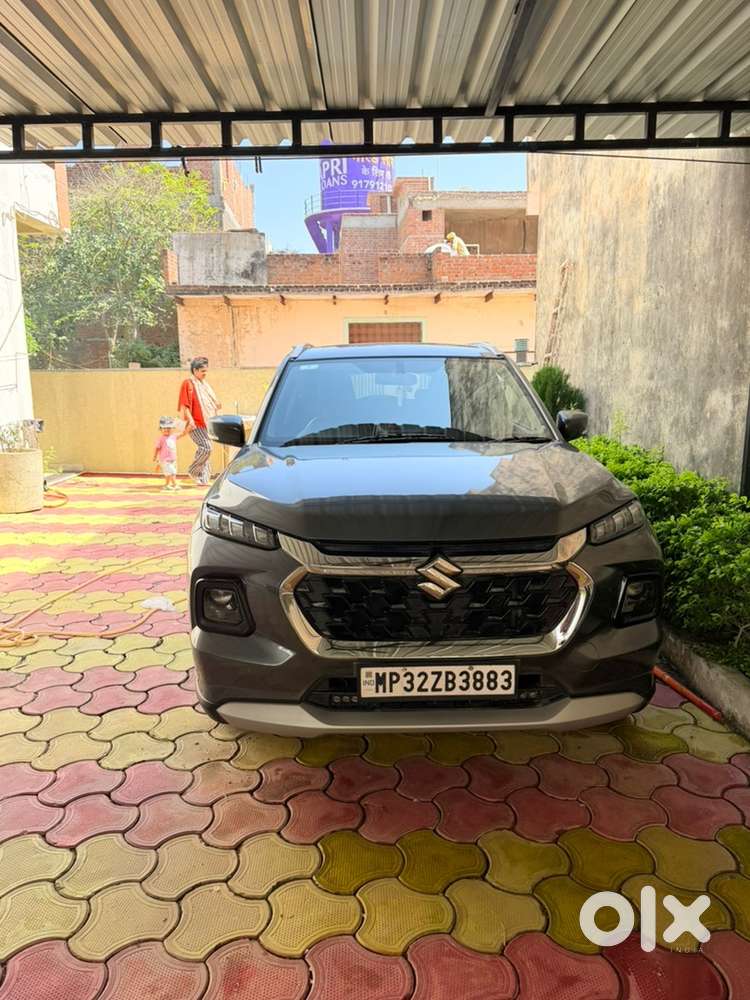 Maruti Suzuki Grand Vitara 2023 Petrol Good Condition