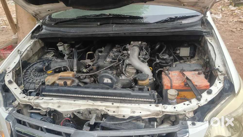 Toyota Innova 2014 Diesel Well Maintained