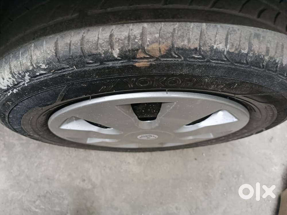 Maruti Suzuki Estilo Lxi Cng, 2014, Cng & Hybrids