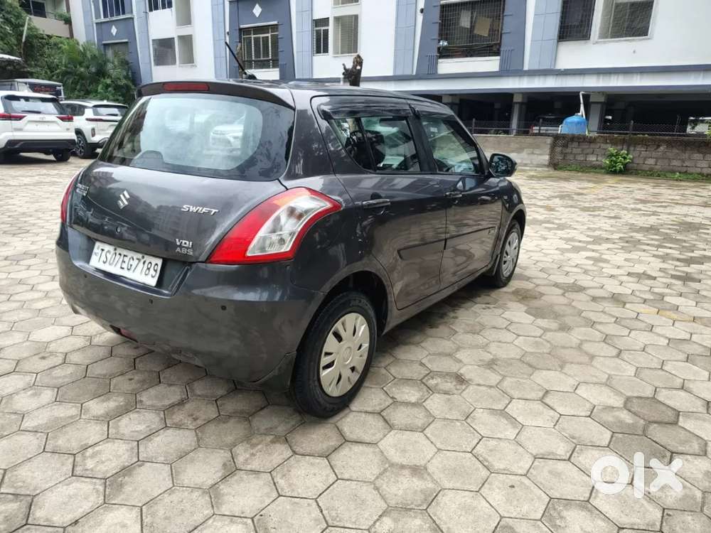 Maruti Suzuki Swift Vdi, 2015, Diesel