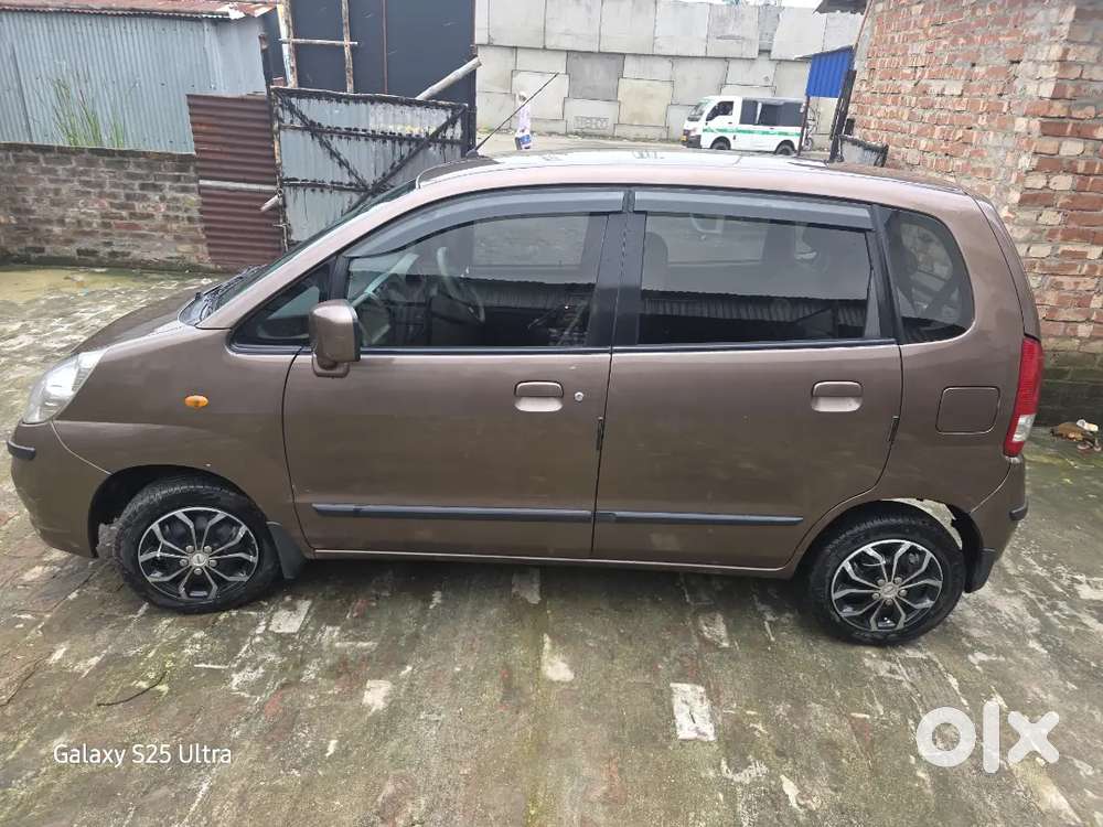 Maruti Suzuki Zen Estilo Petrol 2010