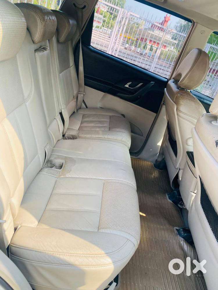 Mahindra Xuv500 2.2 W10, 2015, Diesel