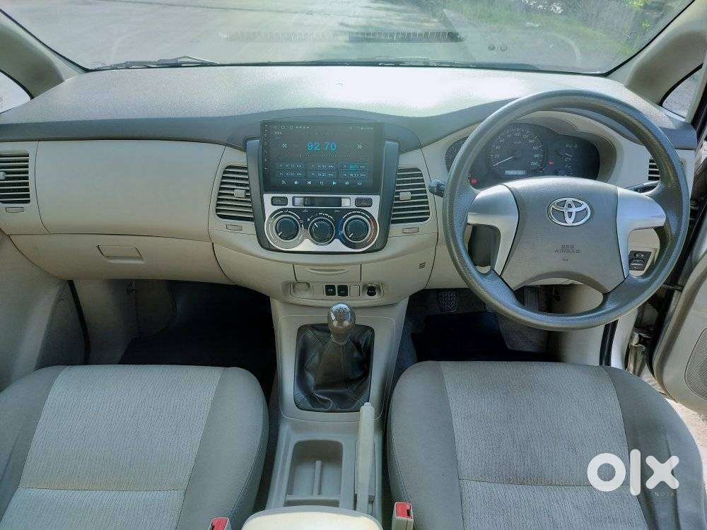 Toyota Innova 2.5 G (diesel) 8 Seater, 2013, Diesel