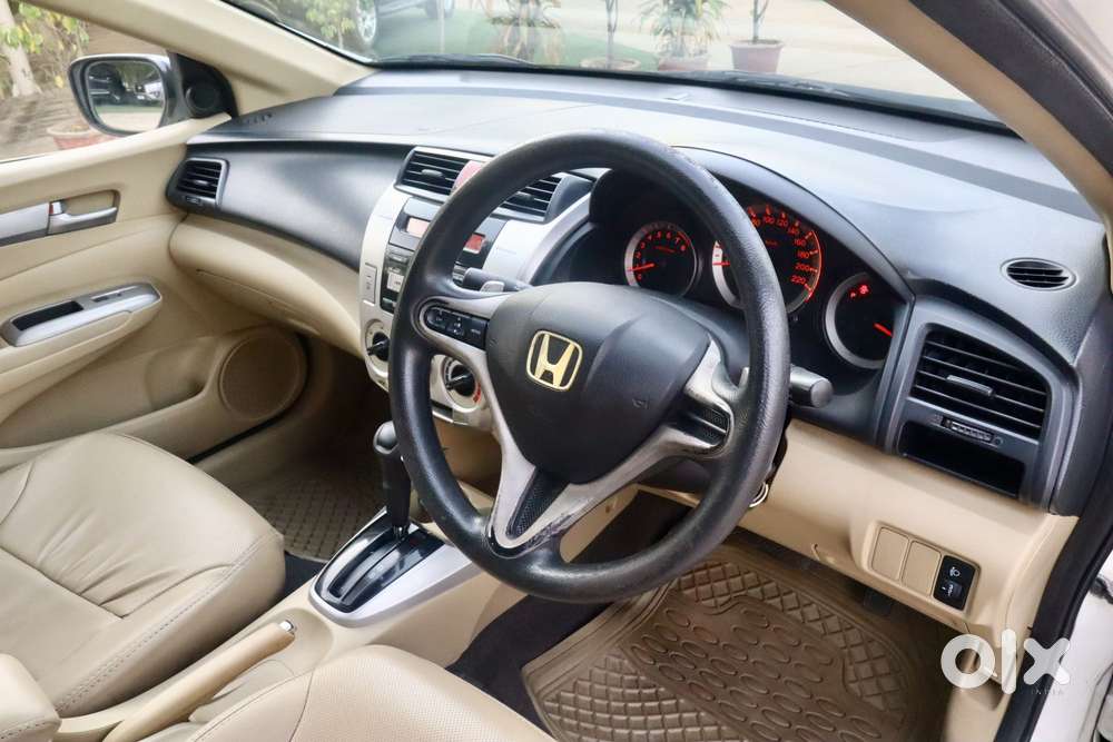 Honda City 2008-2011 1.5 V At, 2011, Petrol