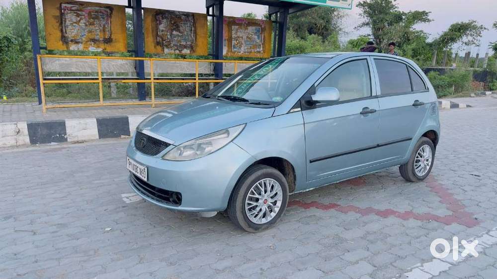 Tata Indica Vista 2008-2013 Aura 1.3 Quadrajet (abs), 2010, Diesel