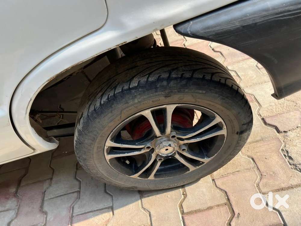 Maruti Suzuki 800 2007 Petrol Well Maintained