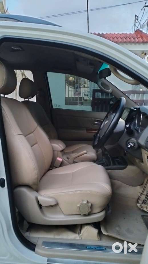 Toyota Fortuner 3.0 4x4 Manual, 2011, Diesel