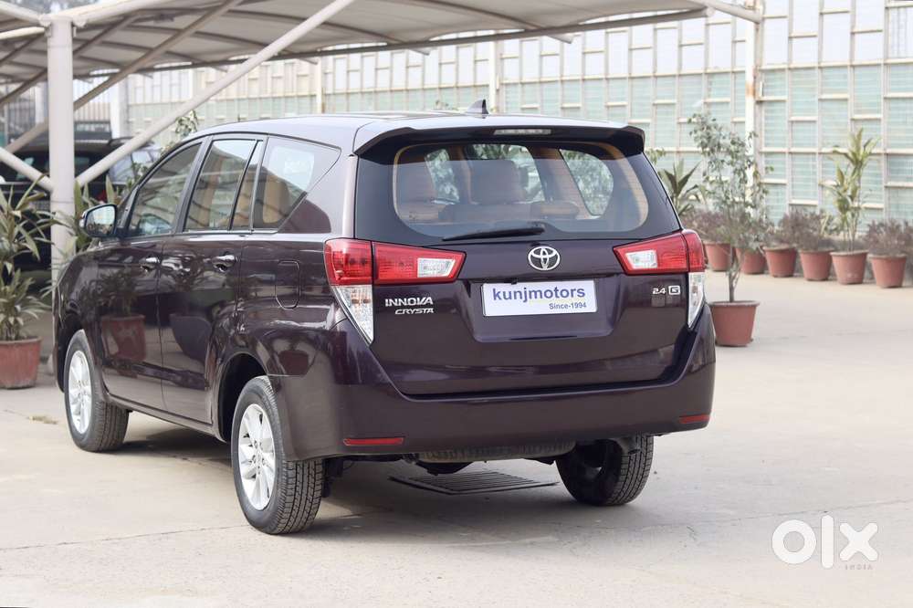 Toyota Innova Crysta 2.4 G Mt 7 Str, 2020, Diesel