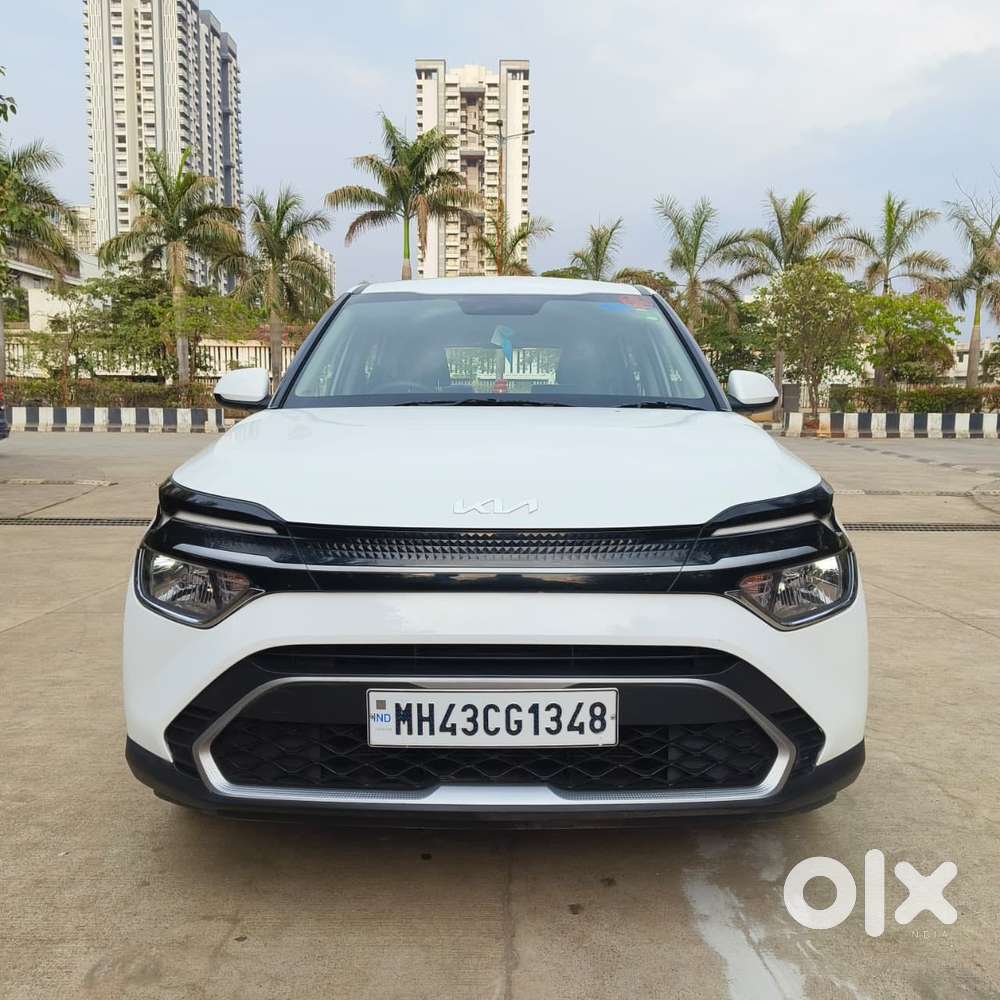 Kia Carens 1.4 Premium 7 Str, 2023, Petrol