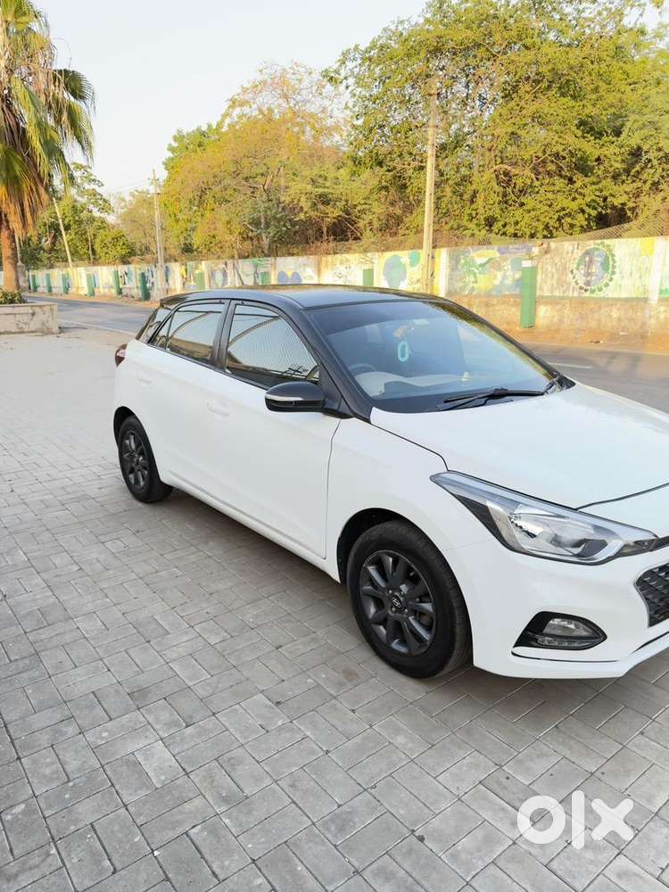 Hyundai I20 2020 Cng & Hybrids 107000 Km Driven