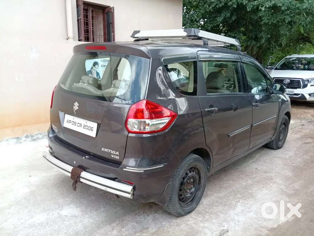 Maruti Suzuki Ertiga 2013
