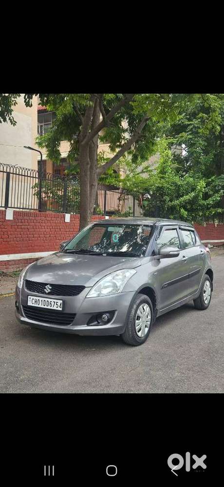Maruti Suzuki Swift Vxi Bsiv, 2013, Petrol