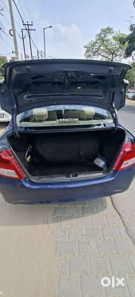 Maruti Suzuki Dzire 1.2 Vxi Cng, 2018, Cng & Hybrids