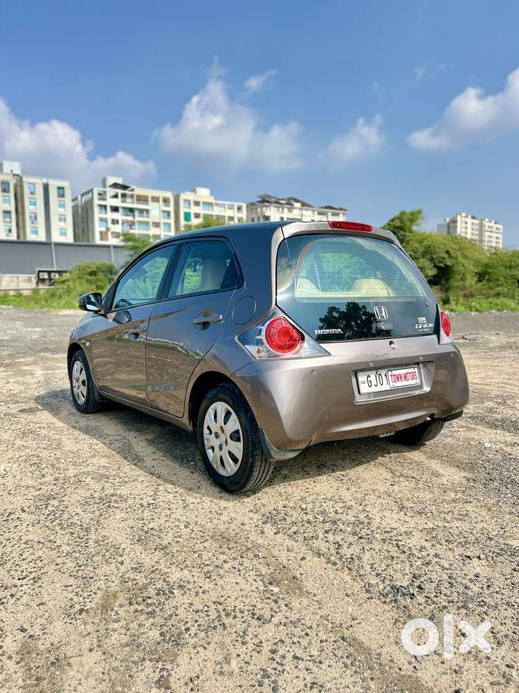 Honda Brio S (o) Mt, 2015, Petrol