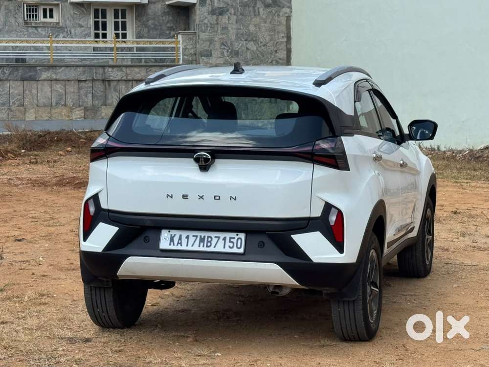 Tata Nexon Creative Plus 1.2 Petrol 6mt Dark Edition, 2023, Petrol