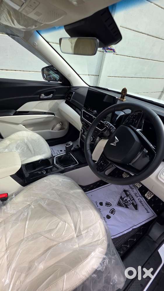 Mahindra Xuv 3xo Ax7l Petrol Mt, 2026, Petrol