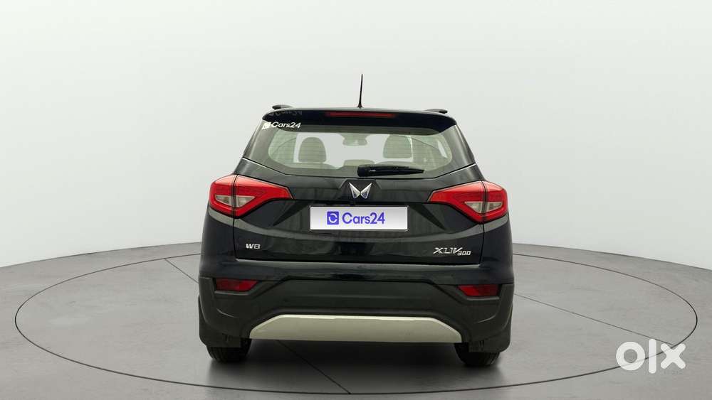 Mahindra Xuv300 W8 Option, 2023, Petrol
