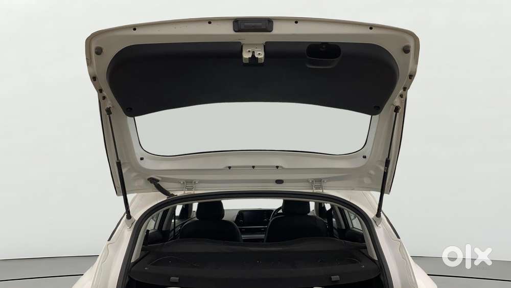 Hyundai New I20 1.2 Sportz Ivt, 2022, Petrol