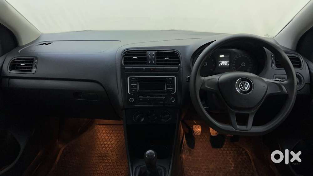 Volkswagen Polo Petrol Comfortline 1.2l, 2015, Petrol