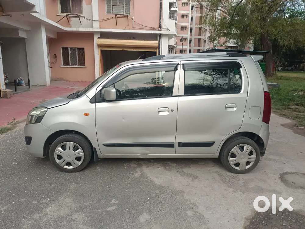 Maruti Suzuki Wagon R 2016 Petrol 68000 Km Driven.defence Officerusing