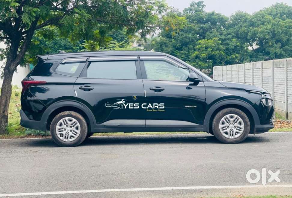 Kia Carens G1.5 6mt Gravity, 2025, Petrol