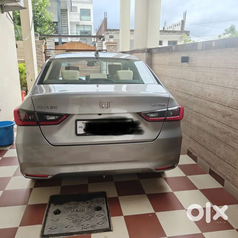 Honda Amaze Zx Petrol 2025