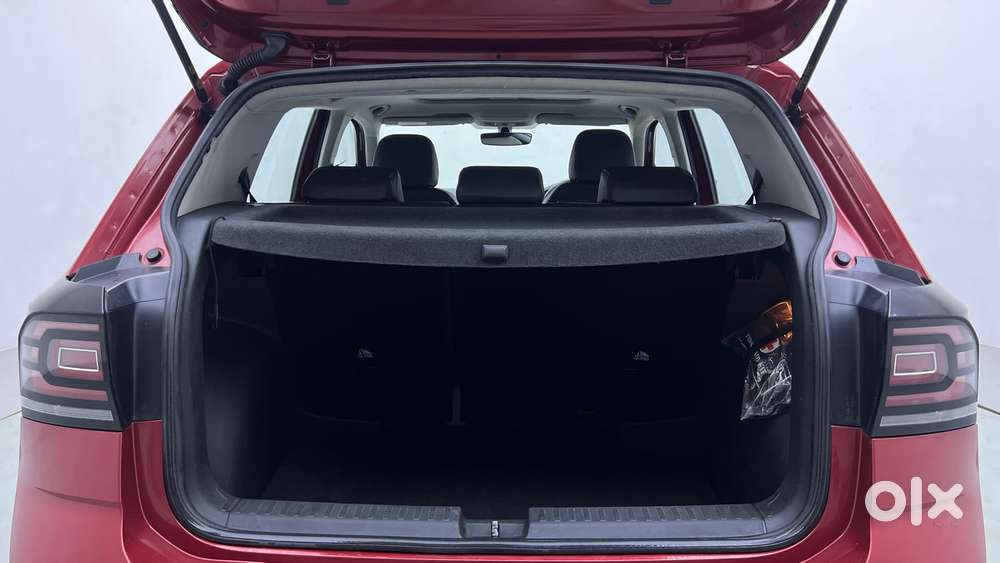 Volkswagen Taigun Topline 1.0 Tsi At (electric Seats), 2022, Petrol