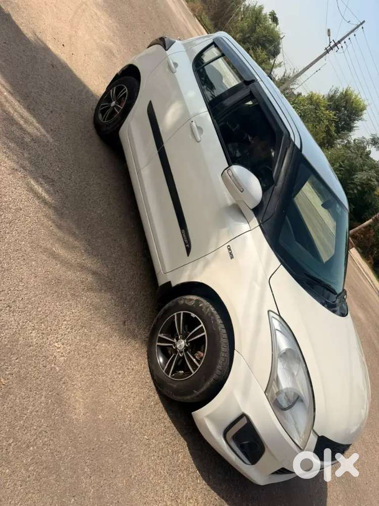 Swift Maruti Suzuki 2015 Model