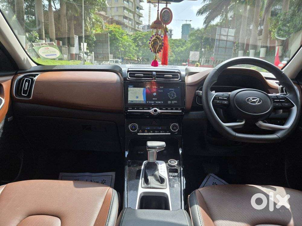 Hyundai Alcazar Platinum, 2023, Petrol