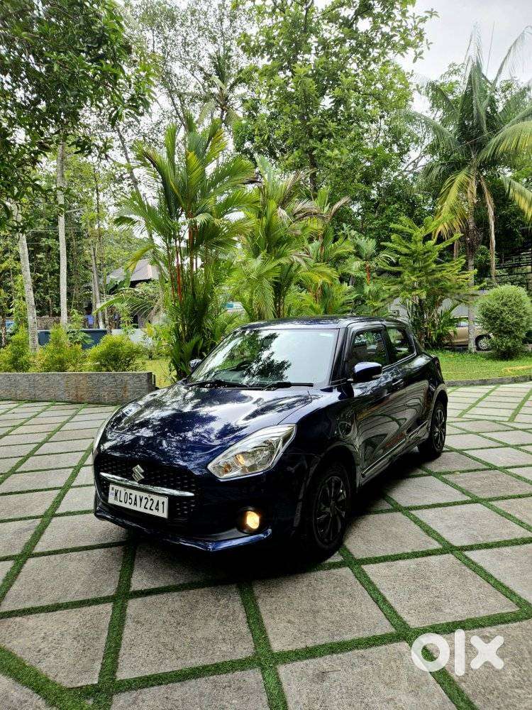Maruti Suzuki Swift Vxi Optional, 2022, Petrol