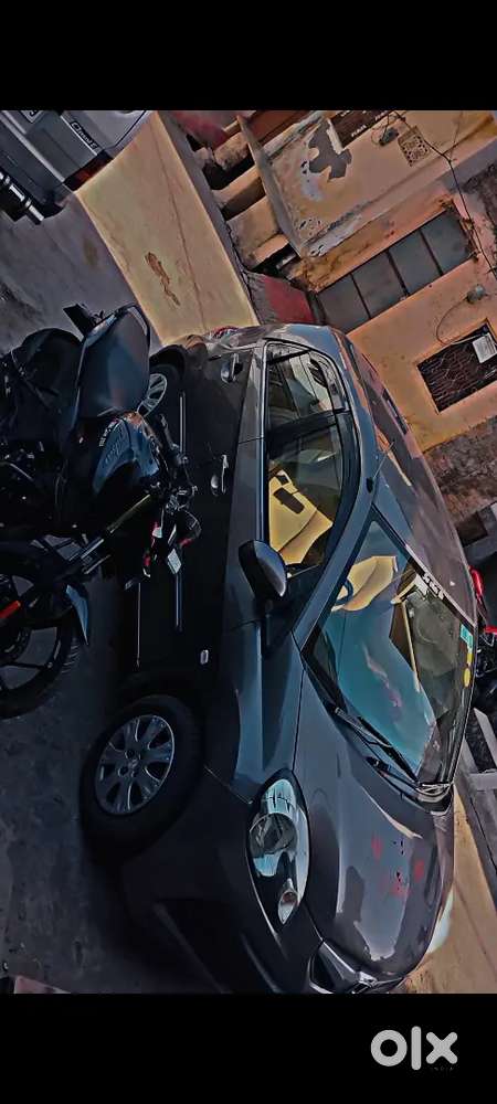 Honda Brio 2013 Petrol
