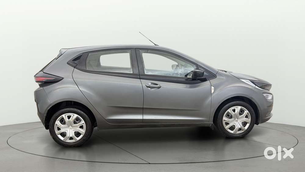 Tata Altroz 1.2 Xt, 2022, Petrol