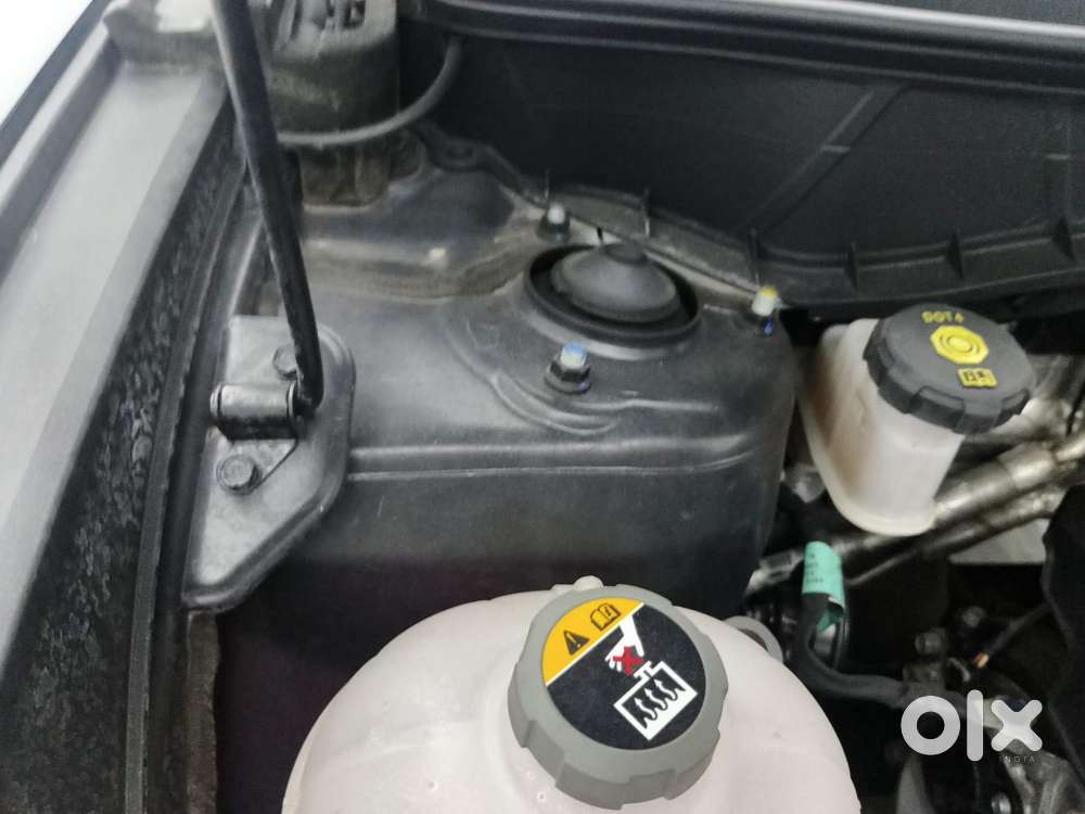 Hyundai Tucson 2.0 Signature Petrol At, 2022, Petrol