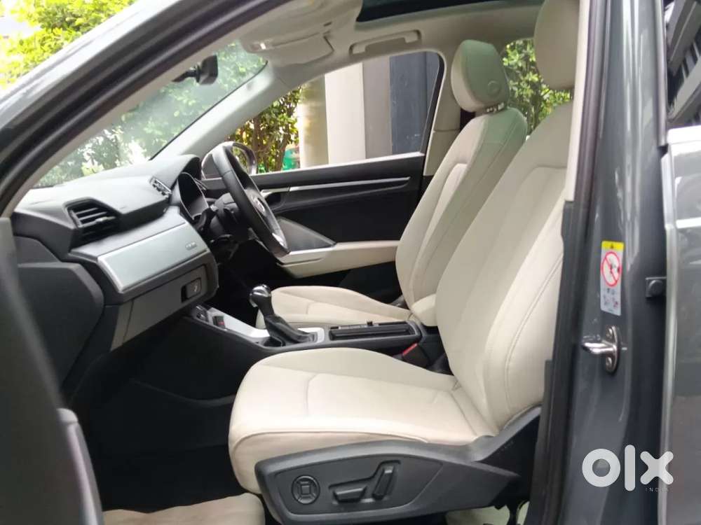 Audi Q3 40 Tfsi Premium Plus, 2025, Petrol