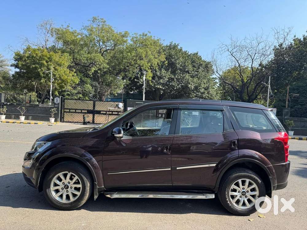 Mahindra Xuv500 W8 Dual Tone, 2015, Diesel