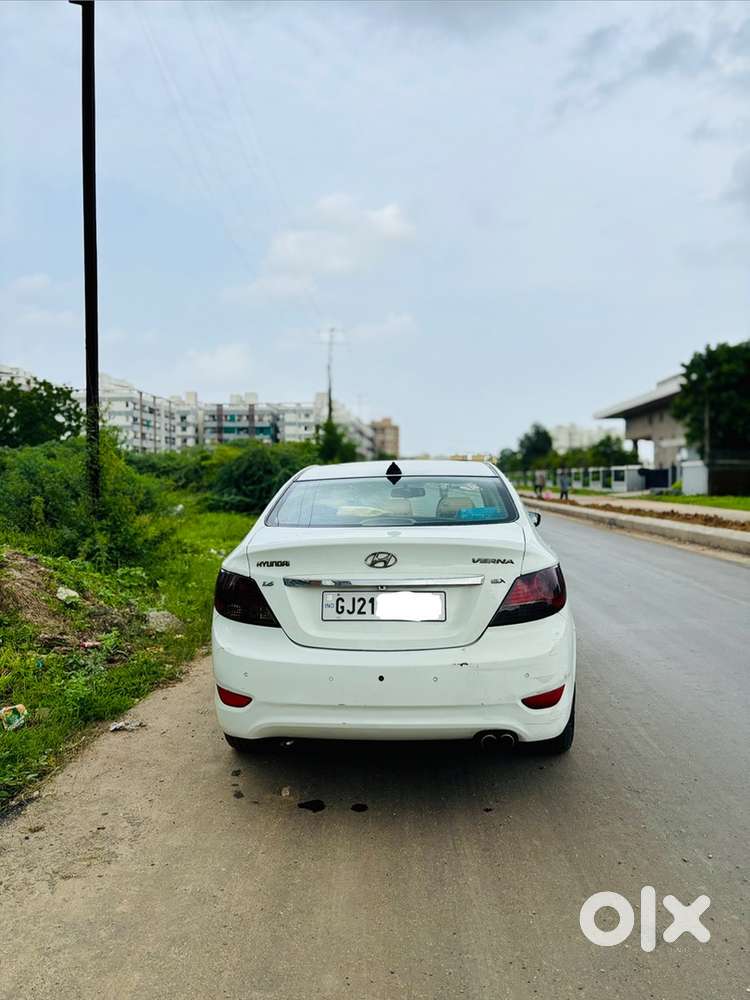 Hyundai Verna Crdi Diesel – 2012  White  Excellent Condition