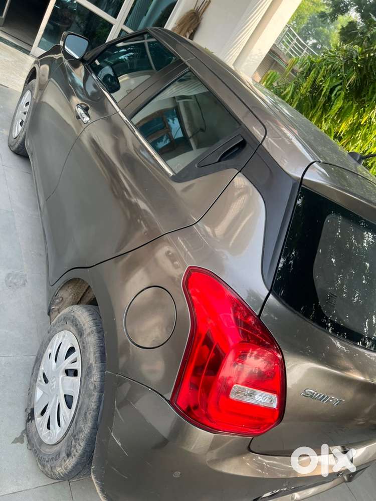 Maruti Suzuki Swift Petrol 2020
