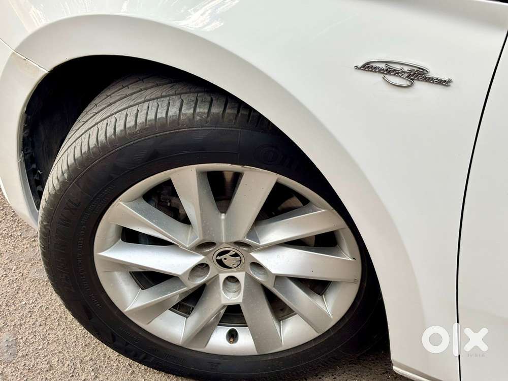 Skoda Superb L&k 2.0 Tdi At, 2017, Diesel