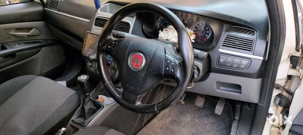 Fiat Grande Punto 2011 Diesel 101000 Km Driven