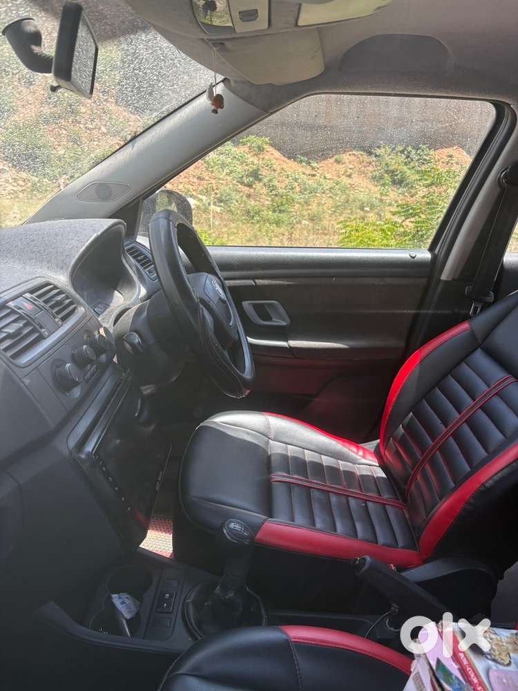 Skoda Fabia Petrol 2011