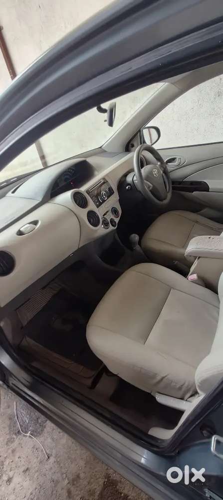 Toyota Etios Liva 2016