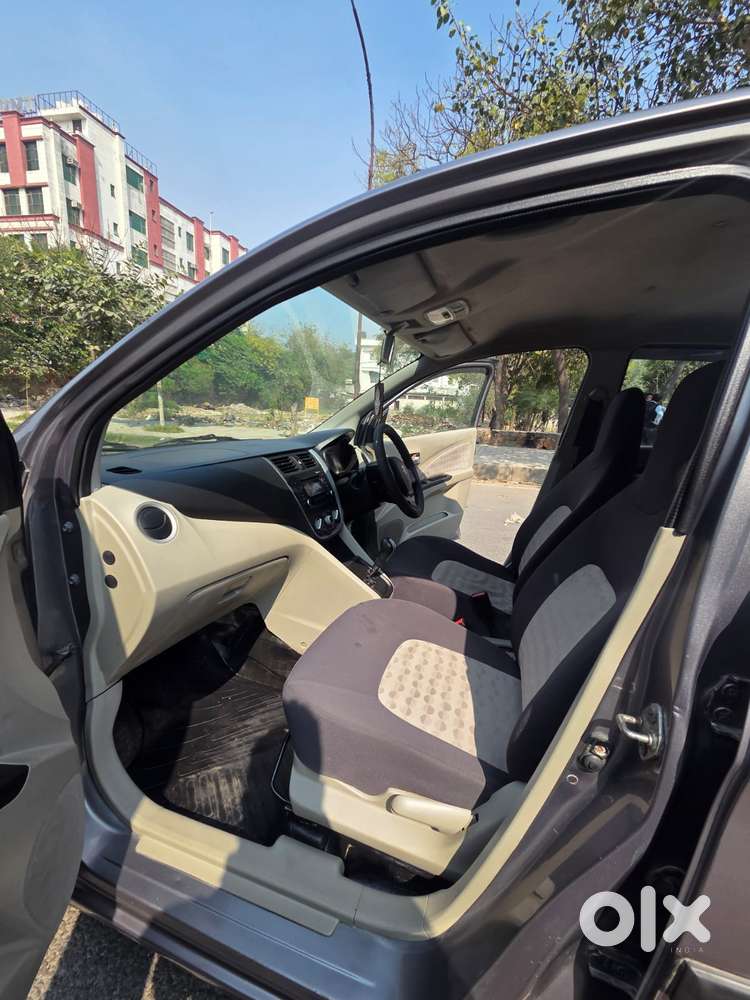 Maruti Suzuki Celerio Zxi Amt, 2017, Petrol