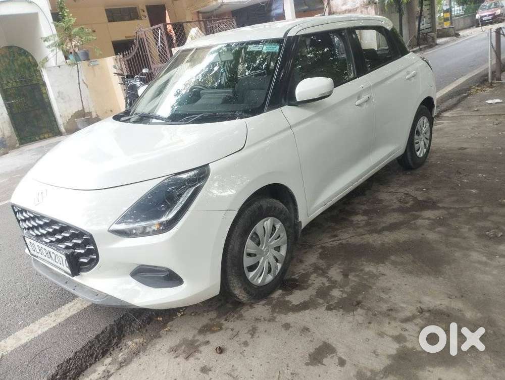 Maruti Suzuki Swift Vxi Optional, 2025, Petrol