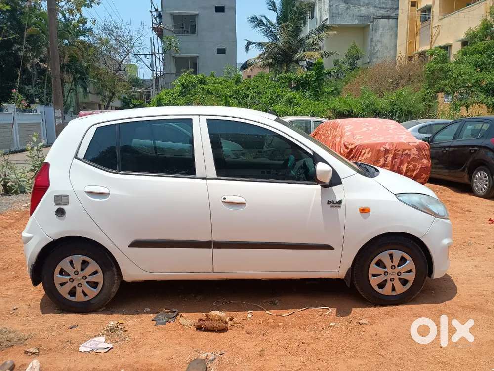 Hyundai I10 2012 Petrol 136425 Km Driven